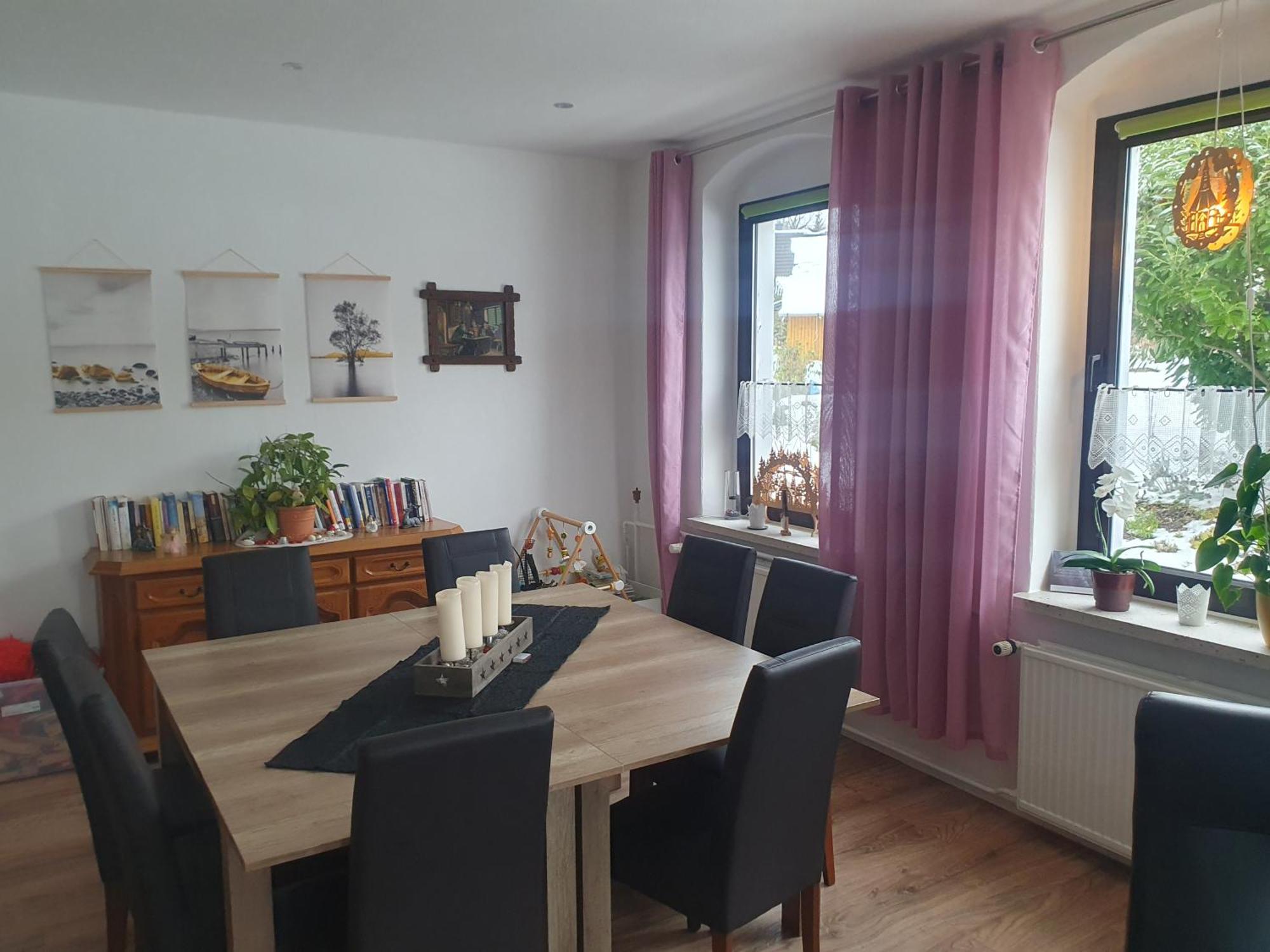 Familienfreundliche Ferienwohnung Erzgebirge シュネーベルク エクステリア 写真