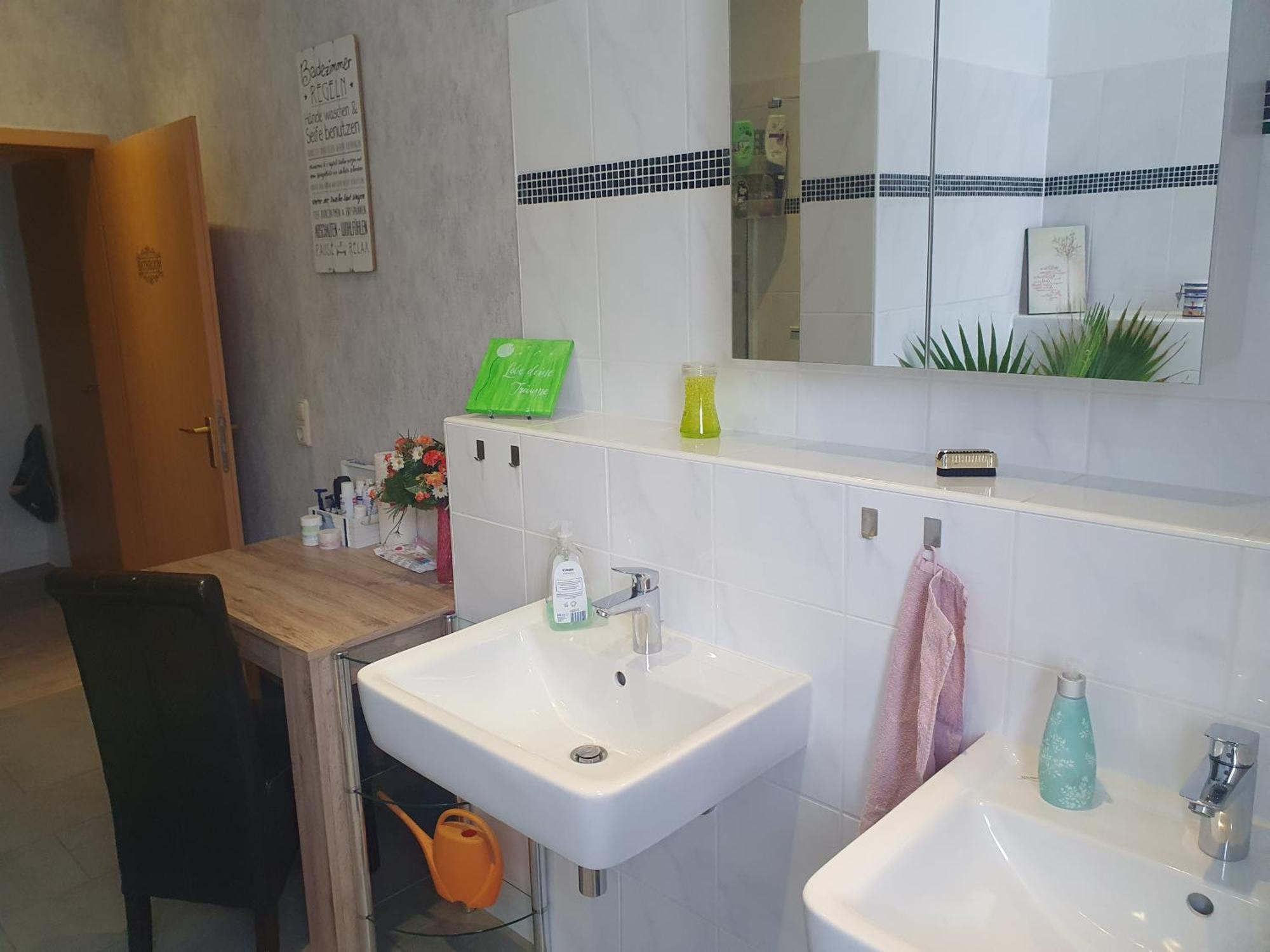 Familienfreundliche Ferienwohnung Erzgebirge シュネーベルク エクステリア 写真